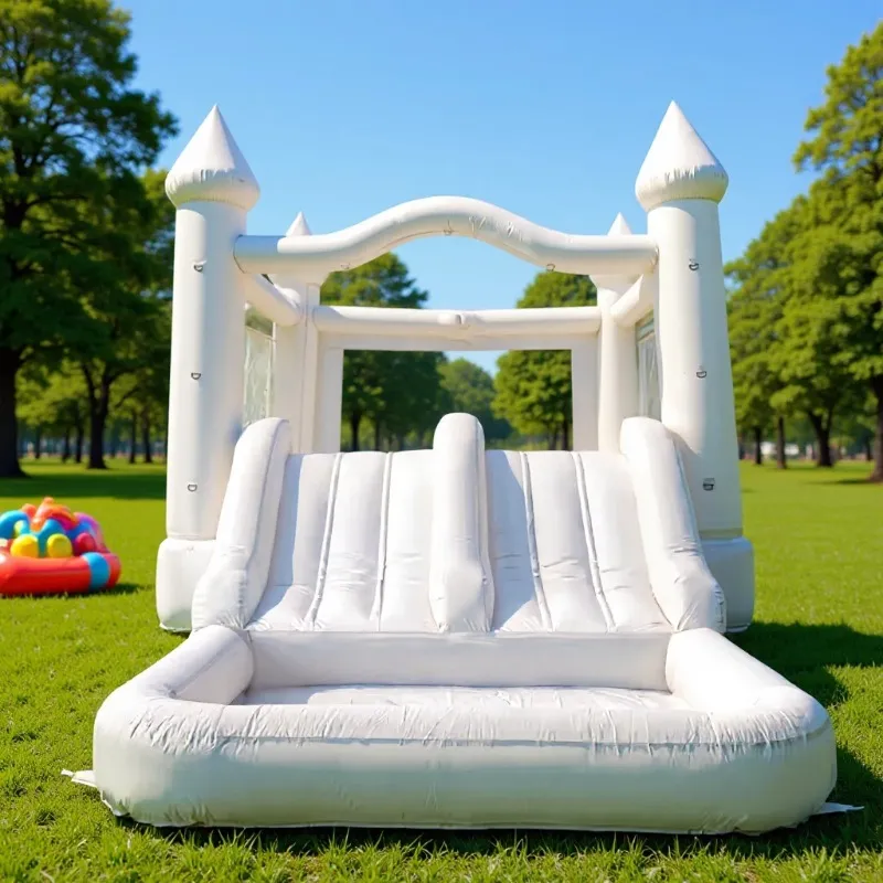 Kids Outdoor Jump House - Dev Beyaz Şişme Oyun Evi, Çocuklar